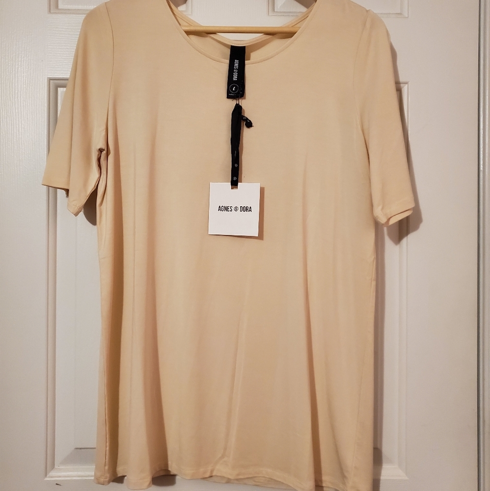 Agnes & Dora Cream Fitted Tee